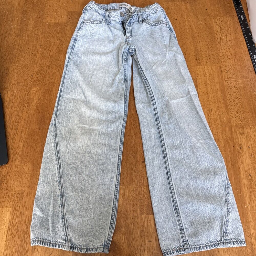 Abercrombie Kids Low Rise Baggy Jeans Light Blue 9/10
